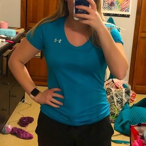 Under Armour Athletic T-Shirt V-Neck Blue Small